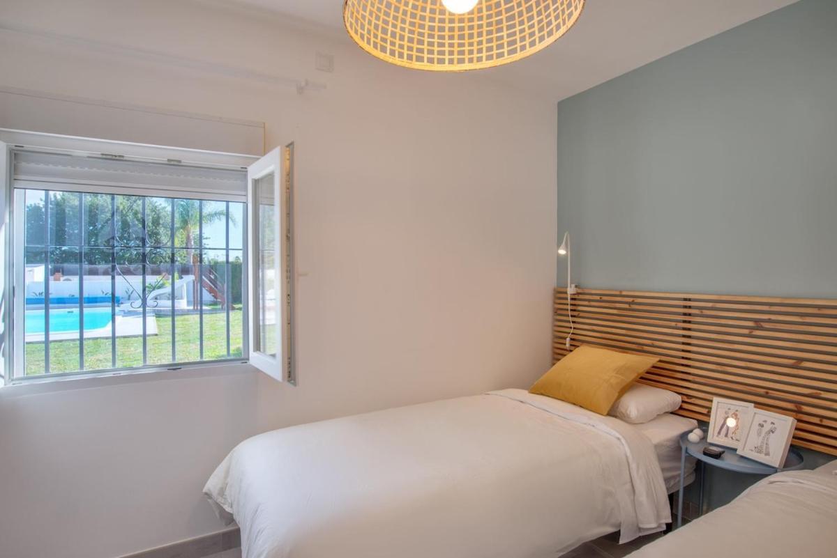 2 Independant Fully Equipped With Heated Pool And Jacuzzi Villa *