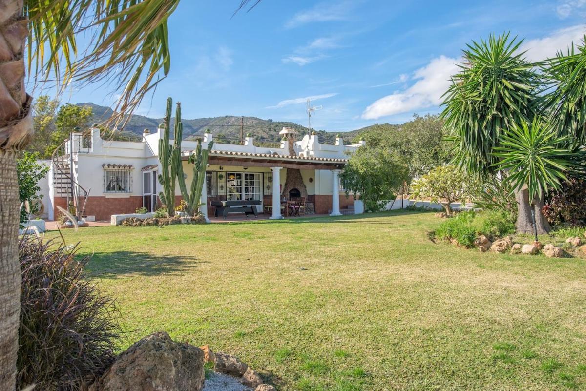Villa 2 Independant Fully Equipped With Heated Pool And Jacuzzi *